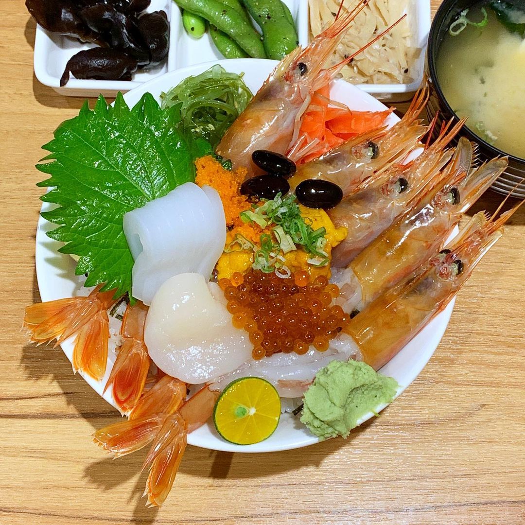 三番兩刺
