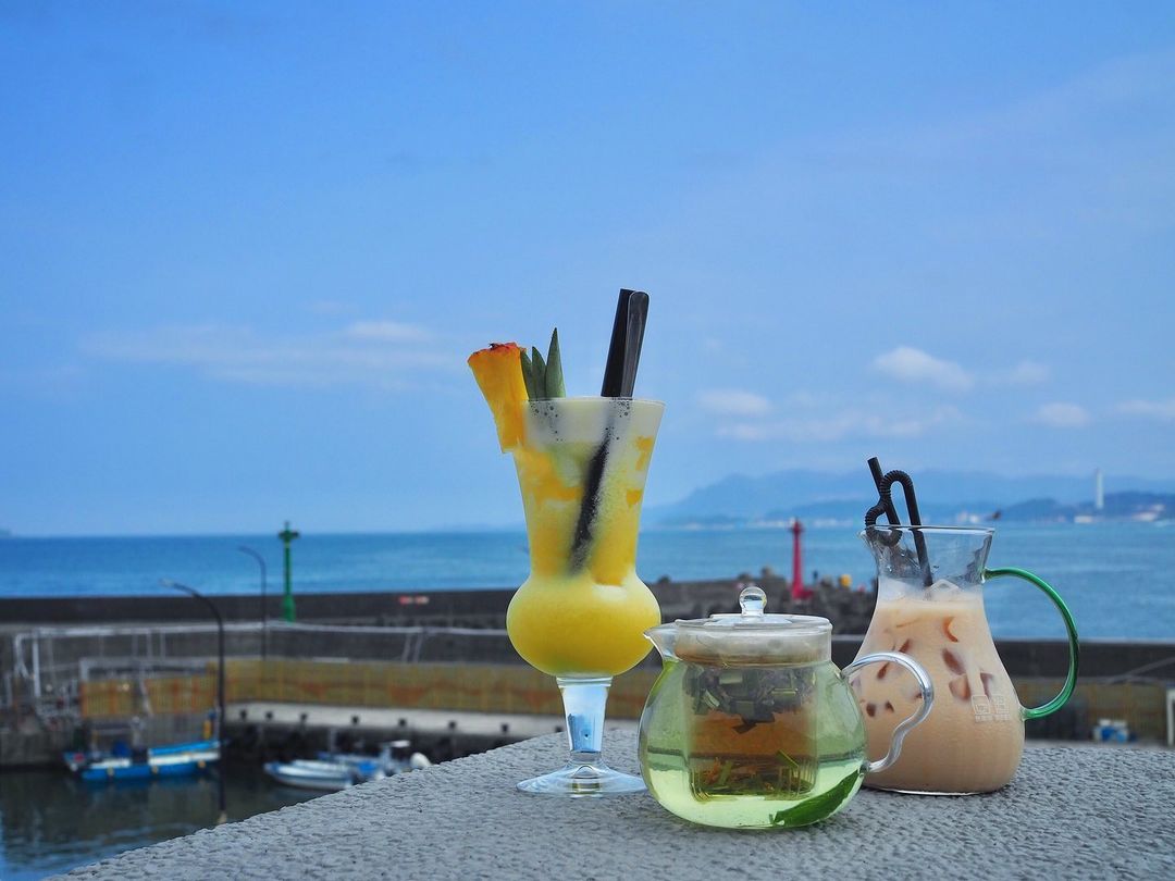 龜吼藍藍海咖啡