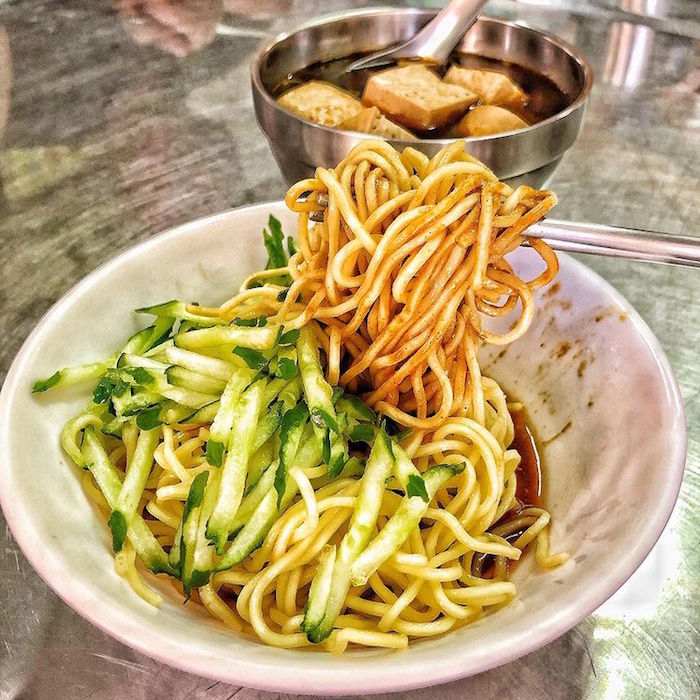 二空洪記涼麵