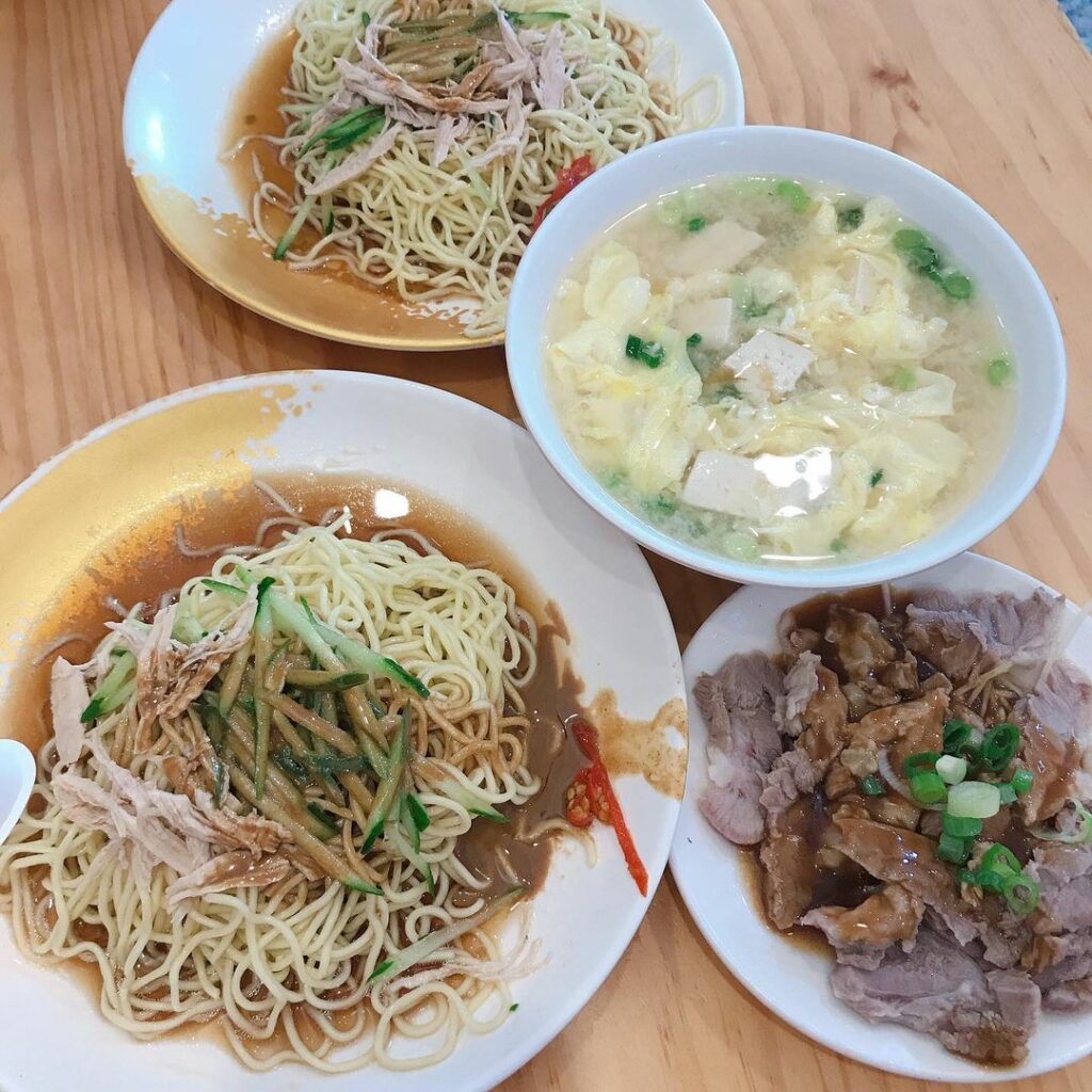 淳雞絲涼麵