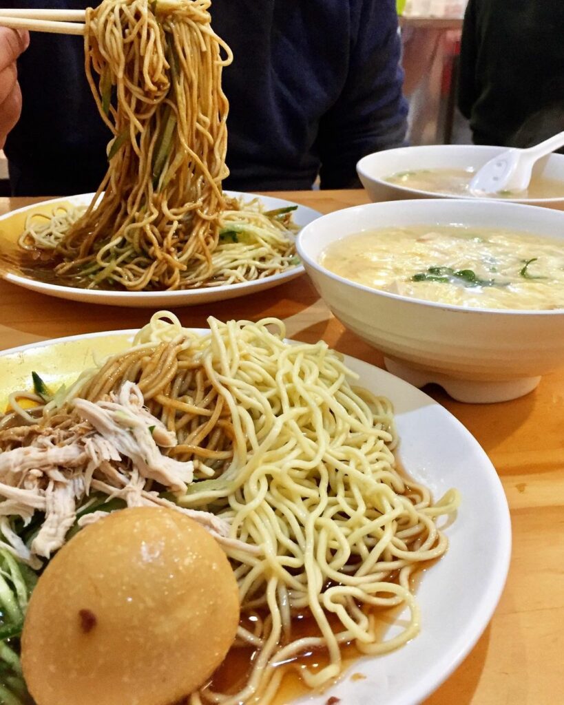 淳雞絲涼麵