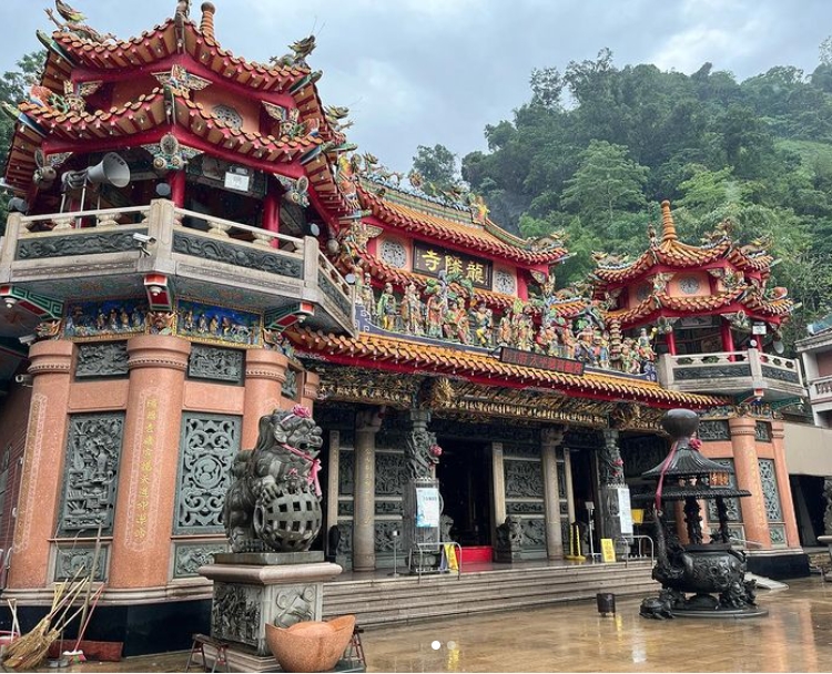 觸口龍隱寺