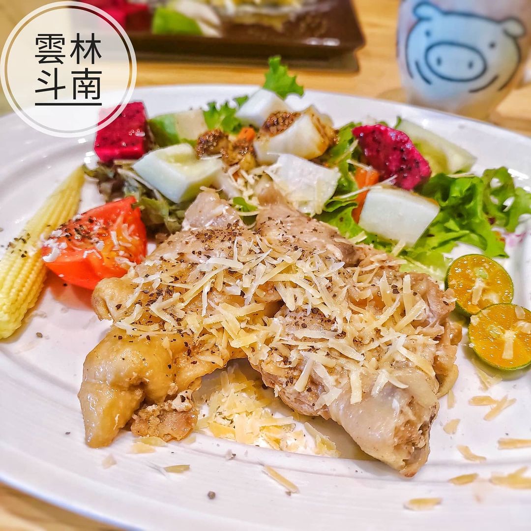 小豬漫步