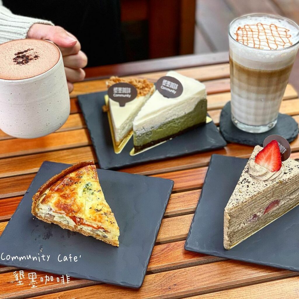 Community Cafe' 墾墨咖啡