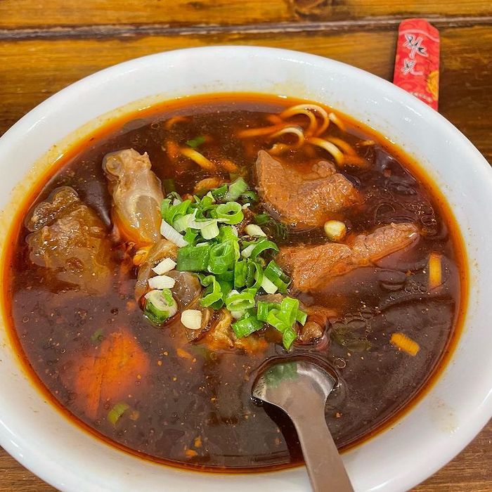老兄牛肉麵