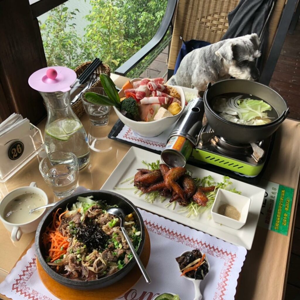 綠光水岸複合式餐廳