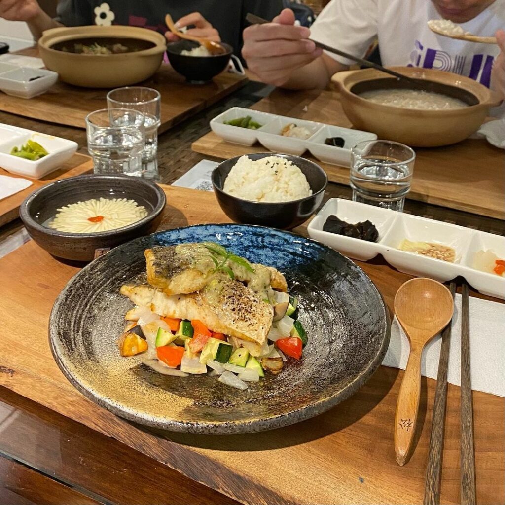 四方青松茶屋
