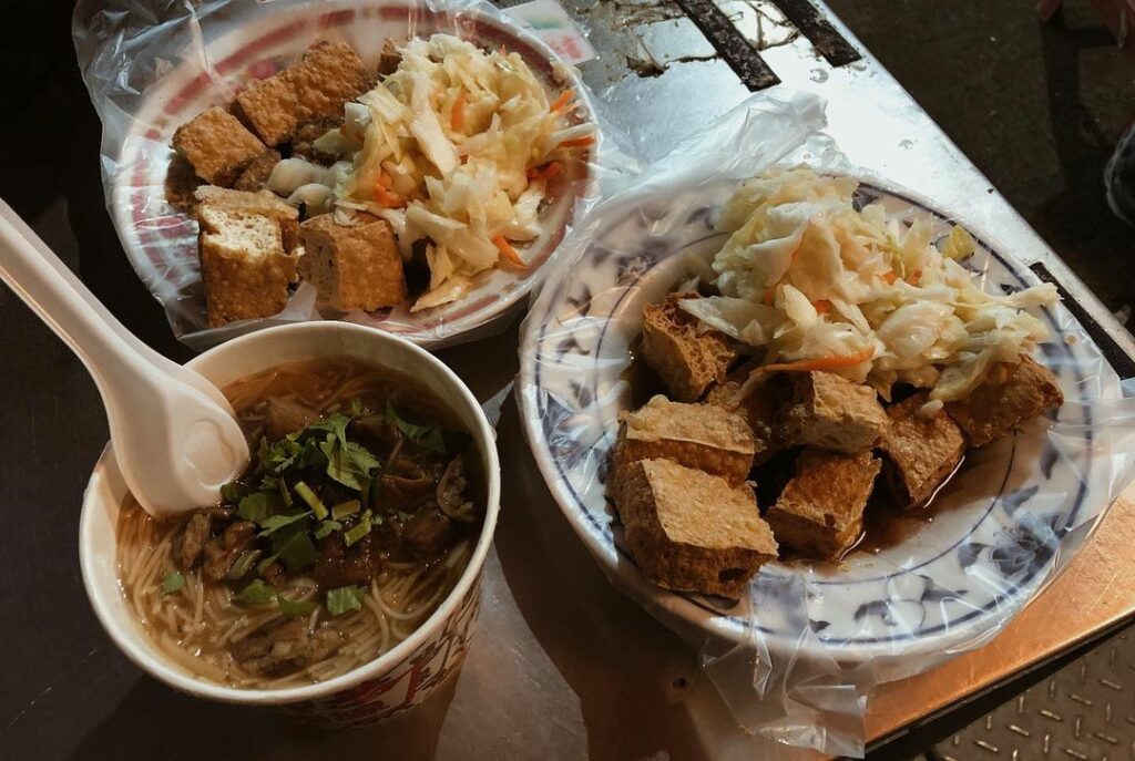 阿昌麵線臭豆腐