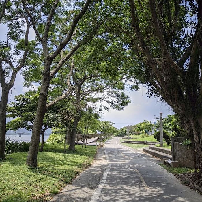 八里左岸公園