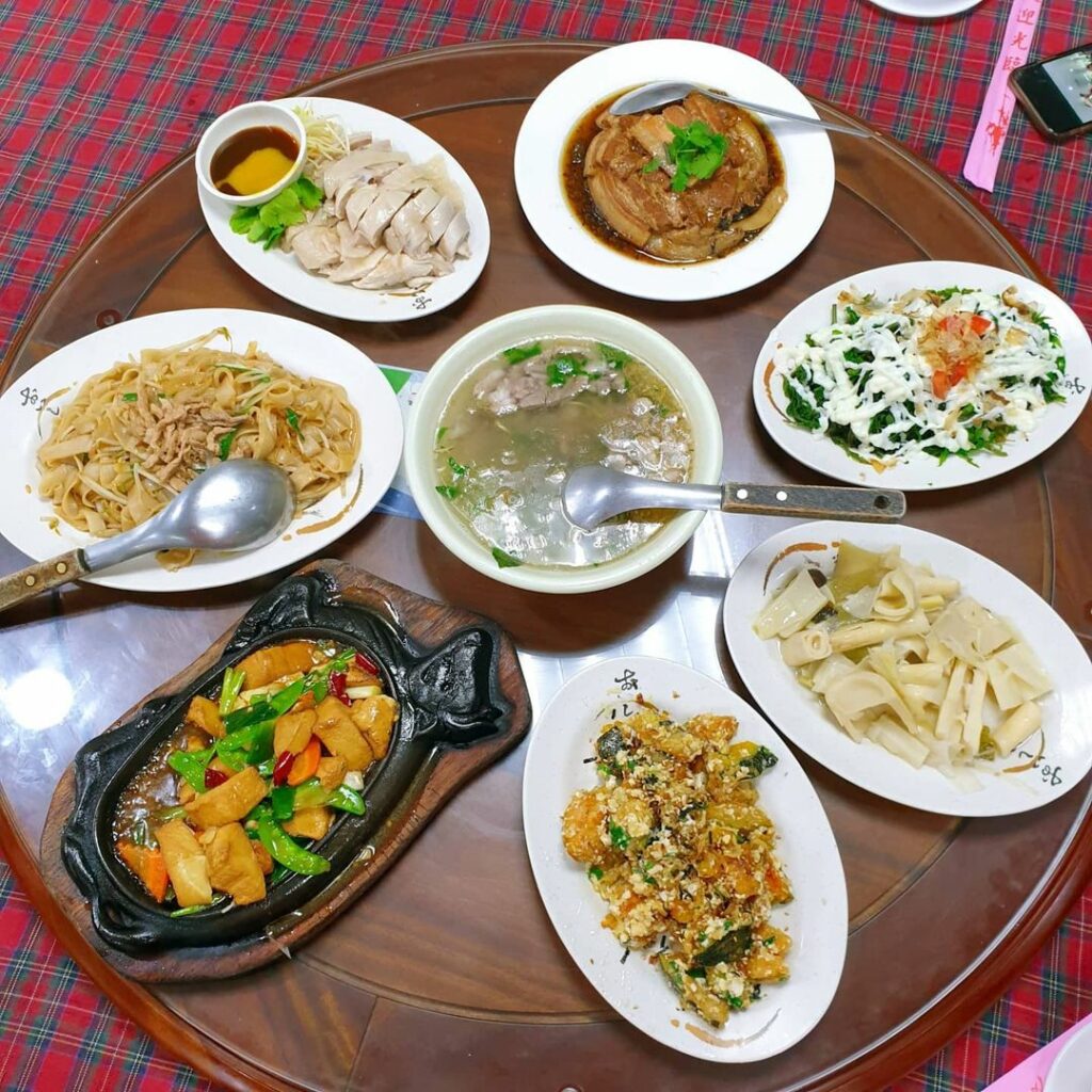 日勝飲食店2