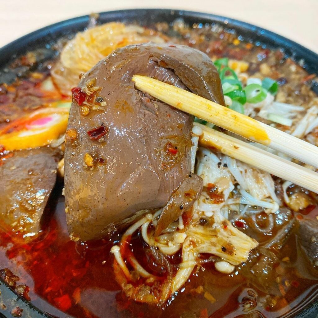 簡師傅麻辣臭豆腐 (桃園中正店)