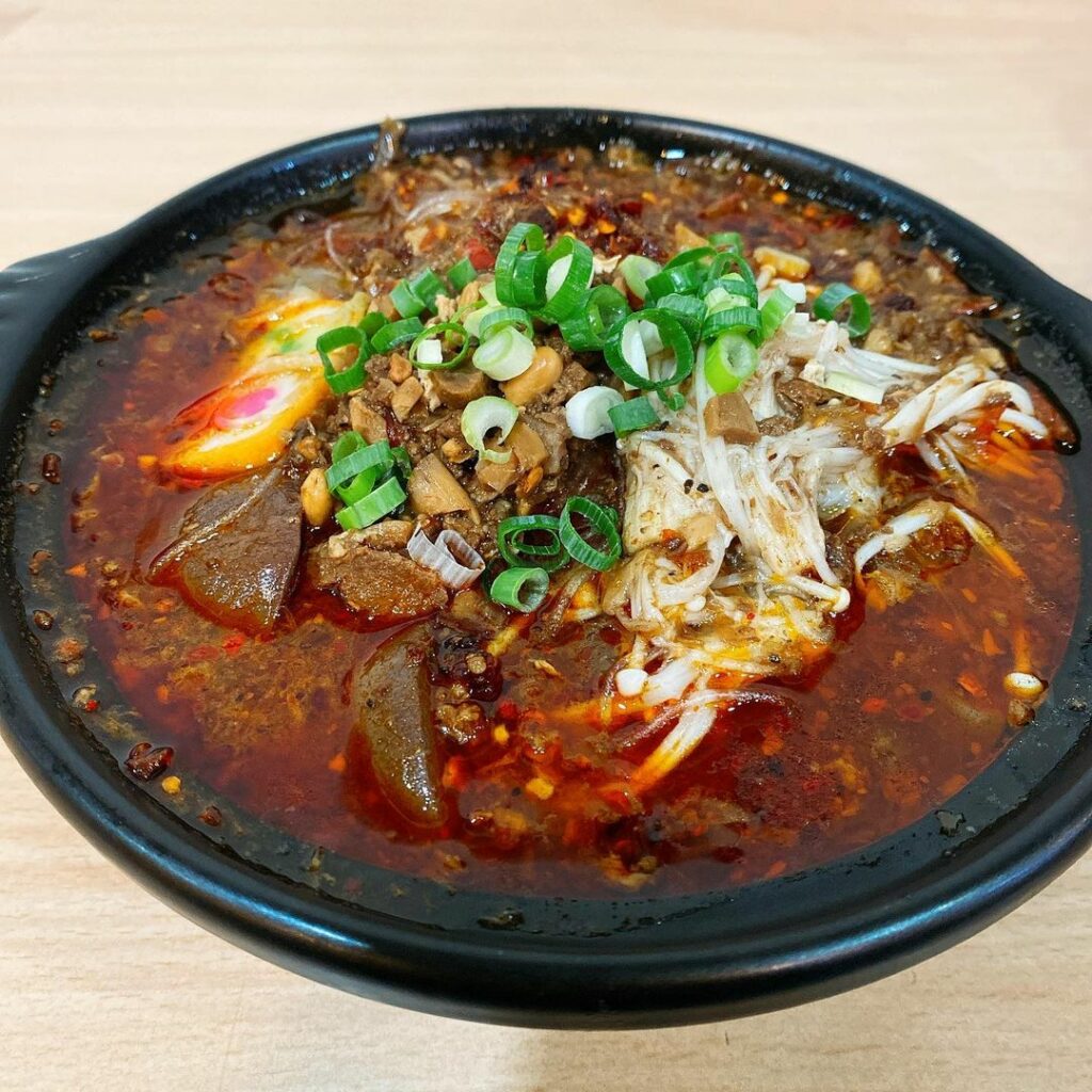 簡師傅麻辣臭豆腐 (桃園中正店)