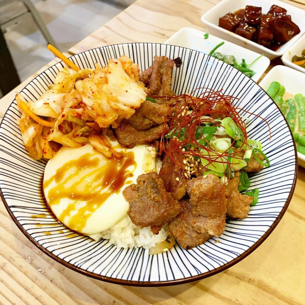 滋多屋
