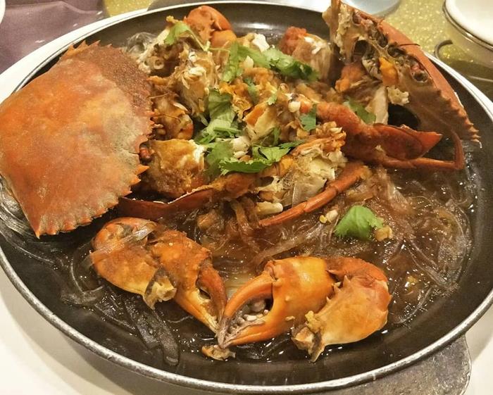 浩源活海鮮在台中工業區附近,是許多人聚餐的好選擇