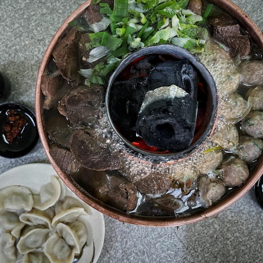 清真恩德元餃子館