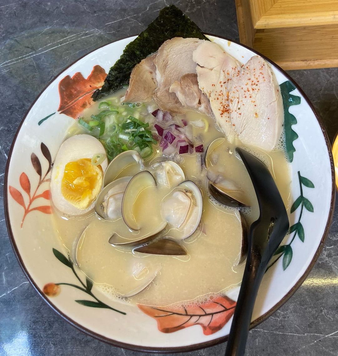 初拉麵製作所