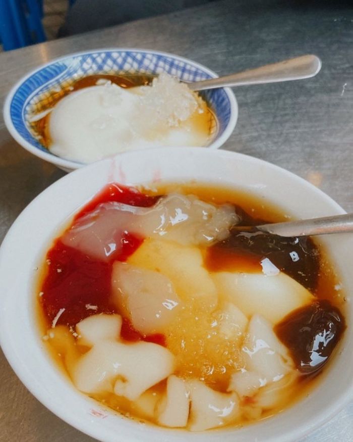 修安扁擔豆花 Xiu'an Douhua