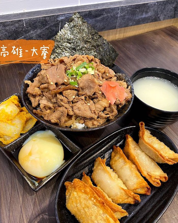 牛匠太郎x直火炙燒丼飯