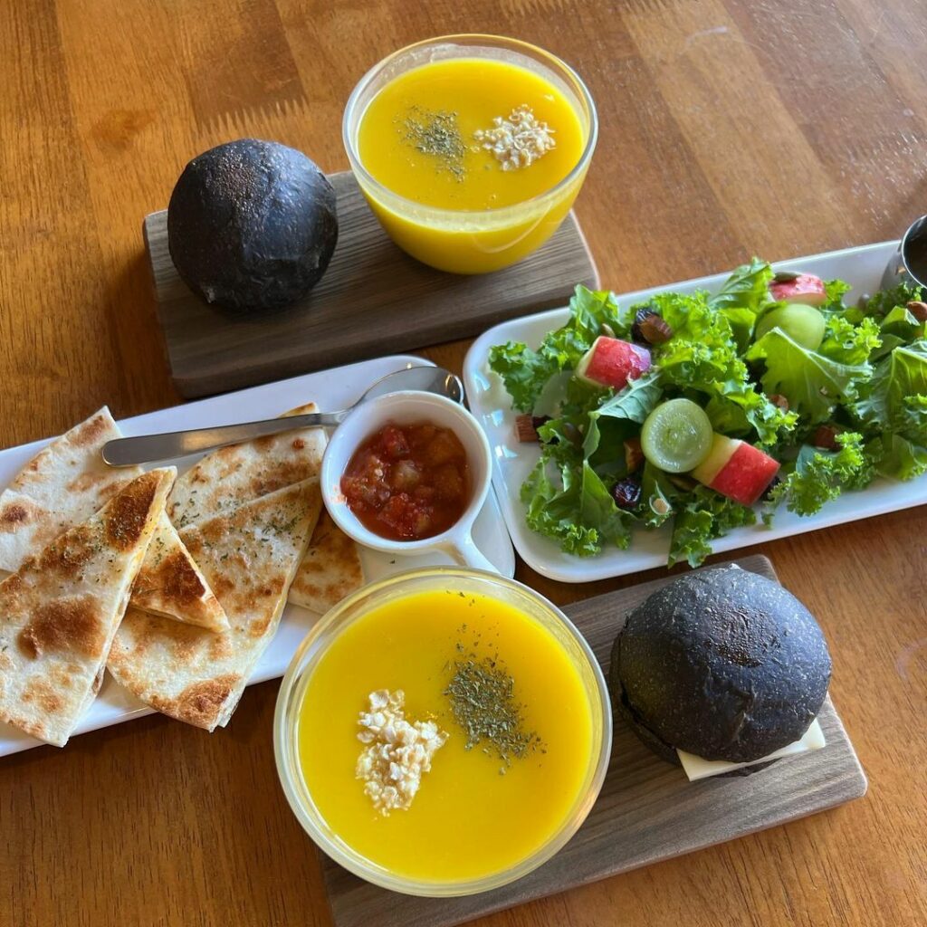 AT FUN Cafe & Brunch 樂趣咖啡