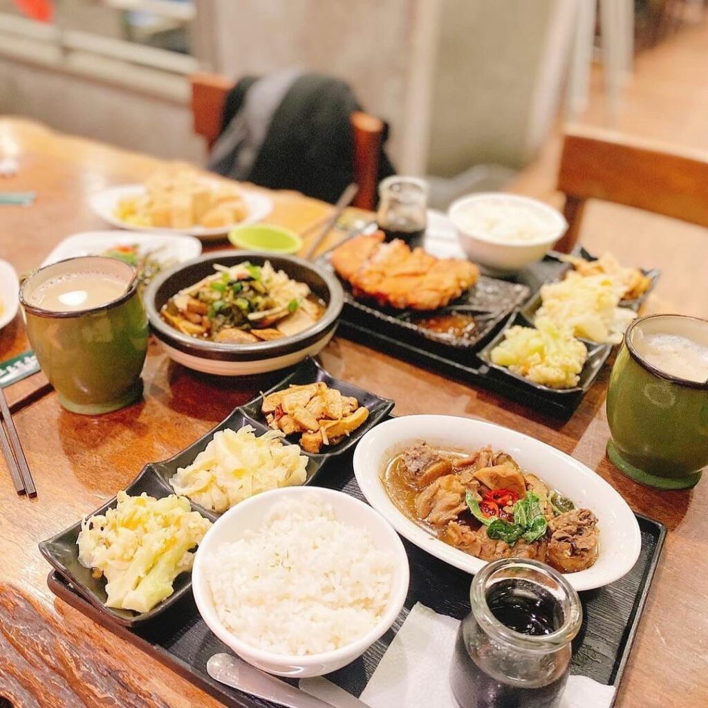 樹下No.712茶·複合式餐飲