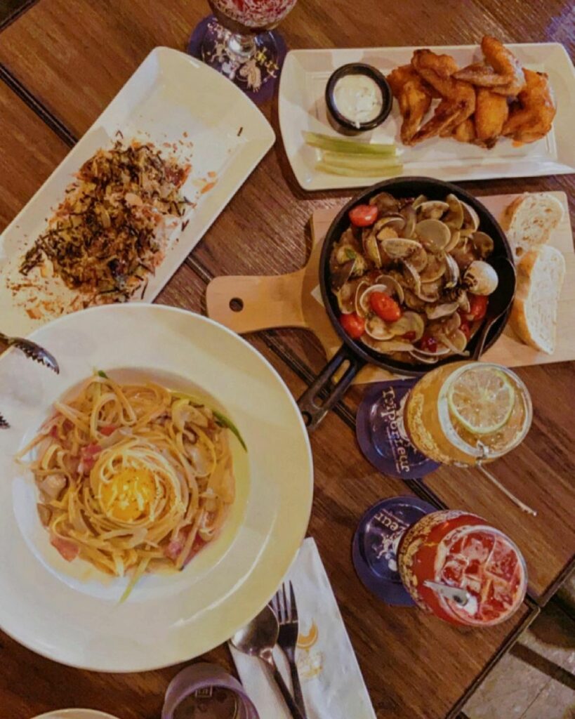 布娜飛比利時餐酒館 (板橋新埔店)