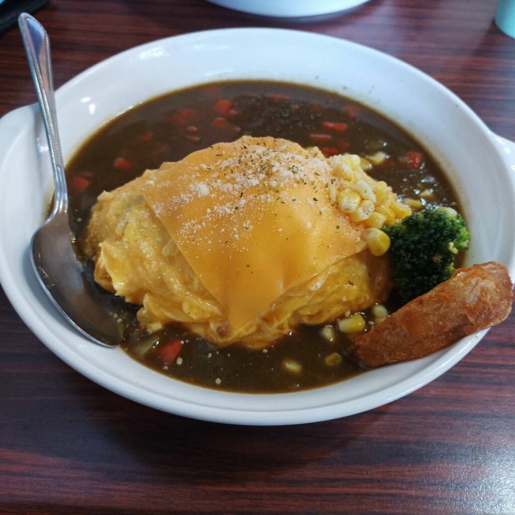 捲捲廚房咖哩專賣