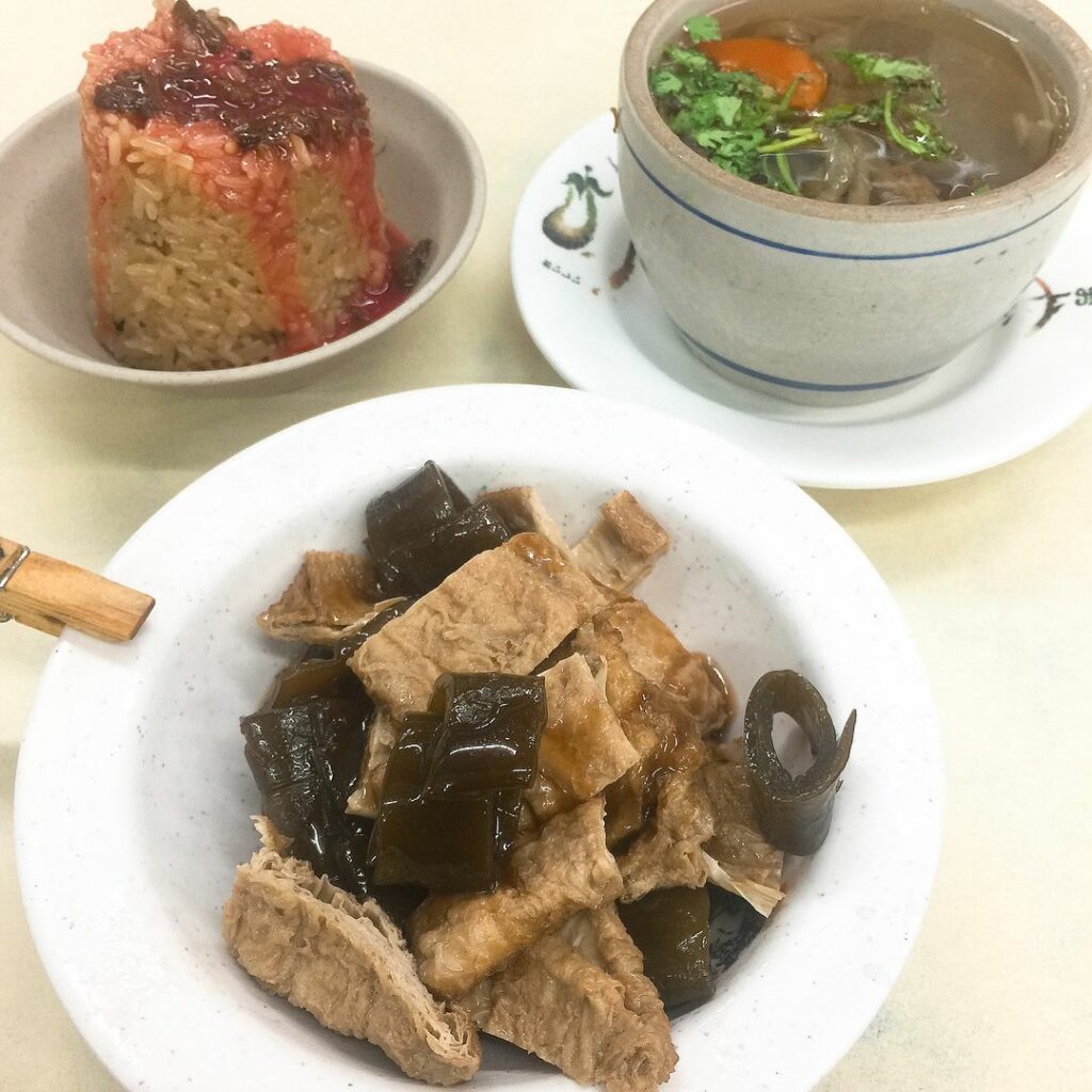 懷恩素食麵館