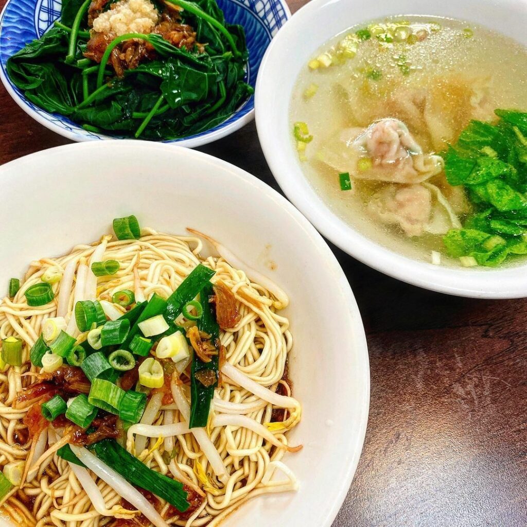 瓦居麵店