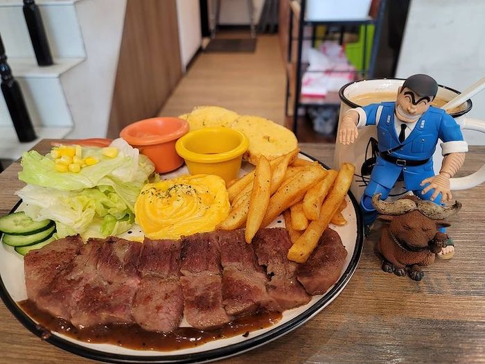 慵懶貓早午餐