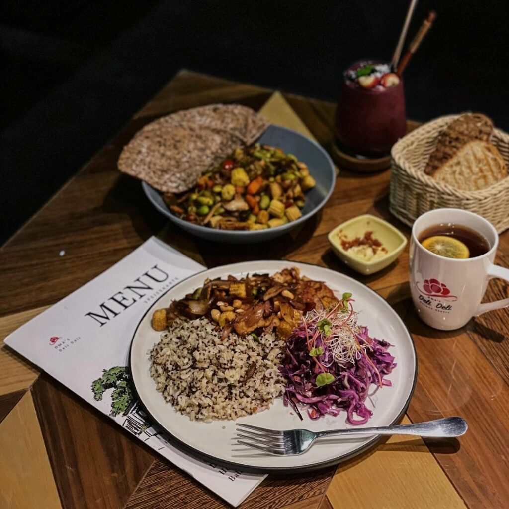 Oma's Deli Deli