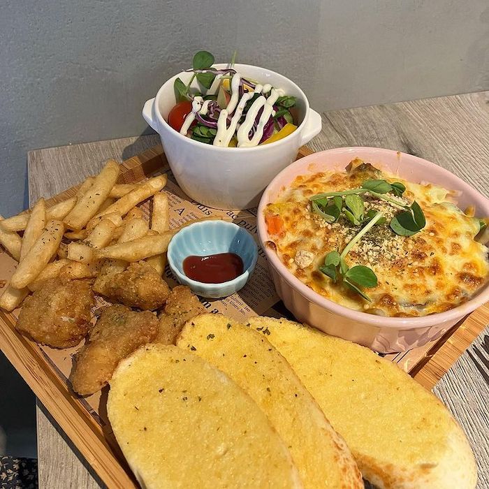 冬日向輕食坊