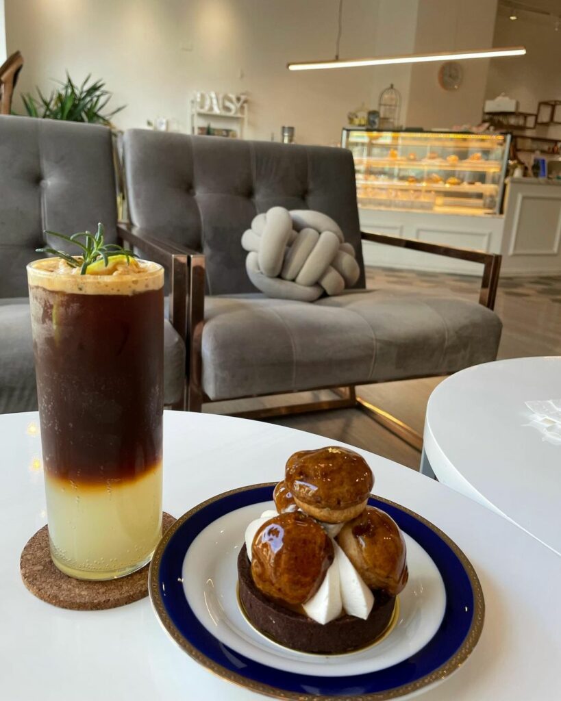 Daisy Cafe