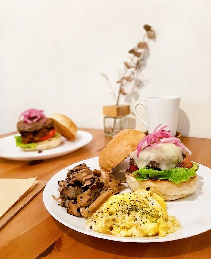 Worthy Cafe 窩事咖啡