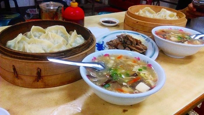 四方元餃子館