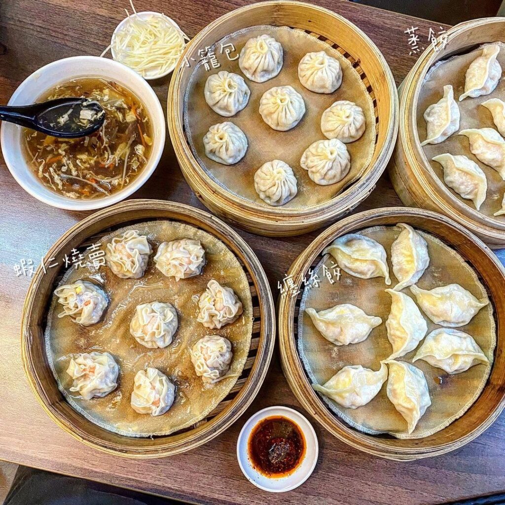 轉餃餃子館
