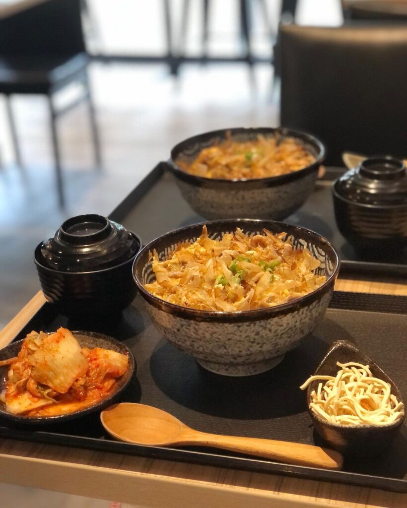 上本町丼飯屋