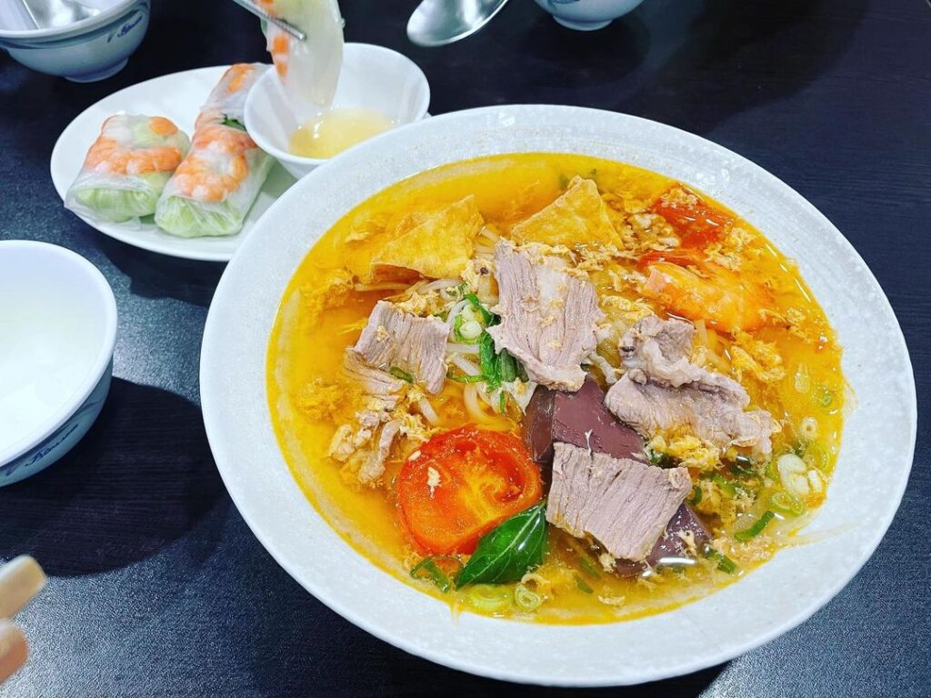 禾亞越南河粉