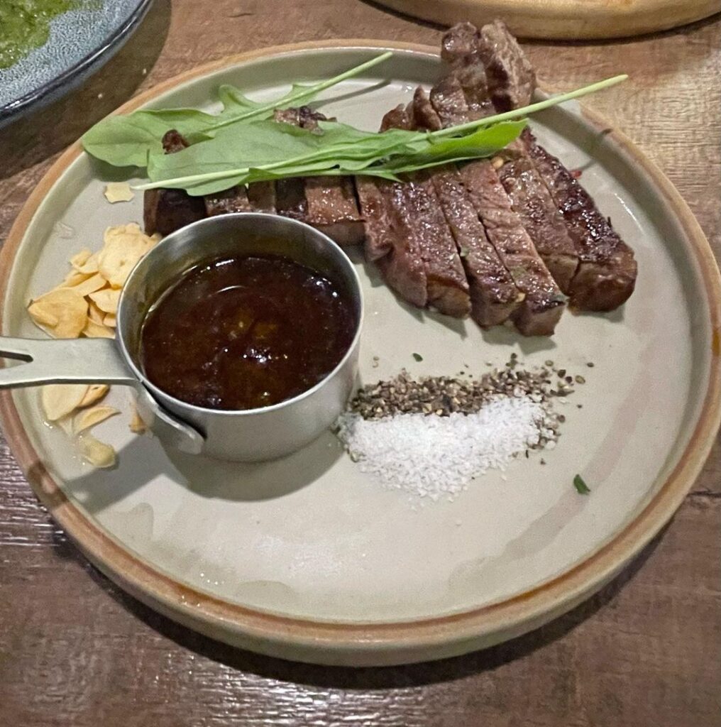 布娜飛比利時餐酒館 (新莊宏匯店)