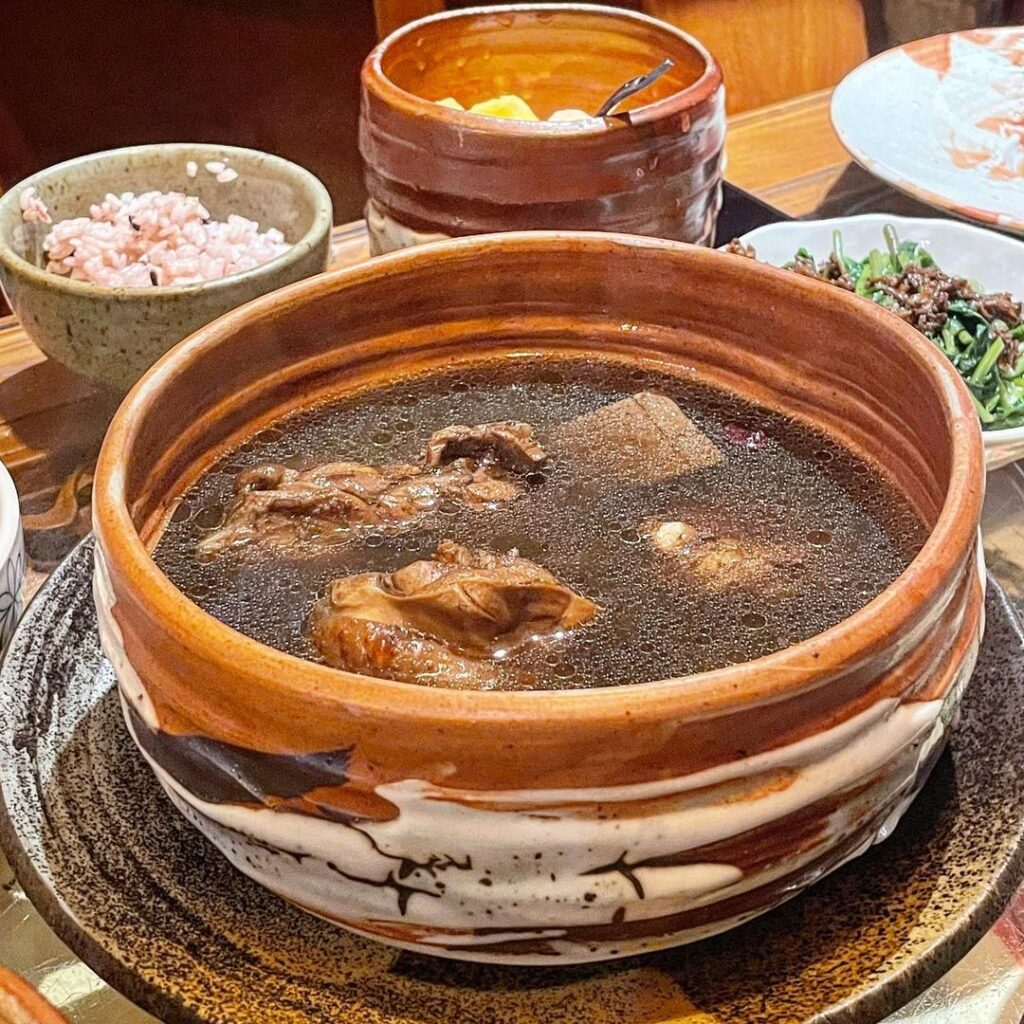 心宜草堂