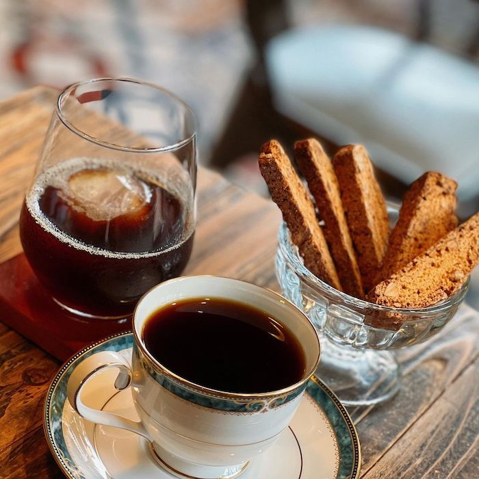 St.1 Cafe' / Work Room 一街咖啡