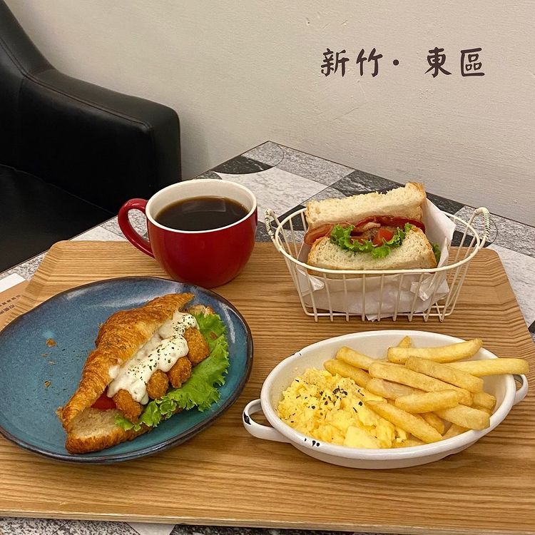 Mountain House 山房