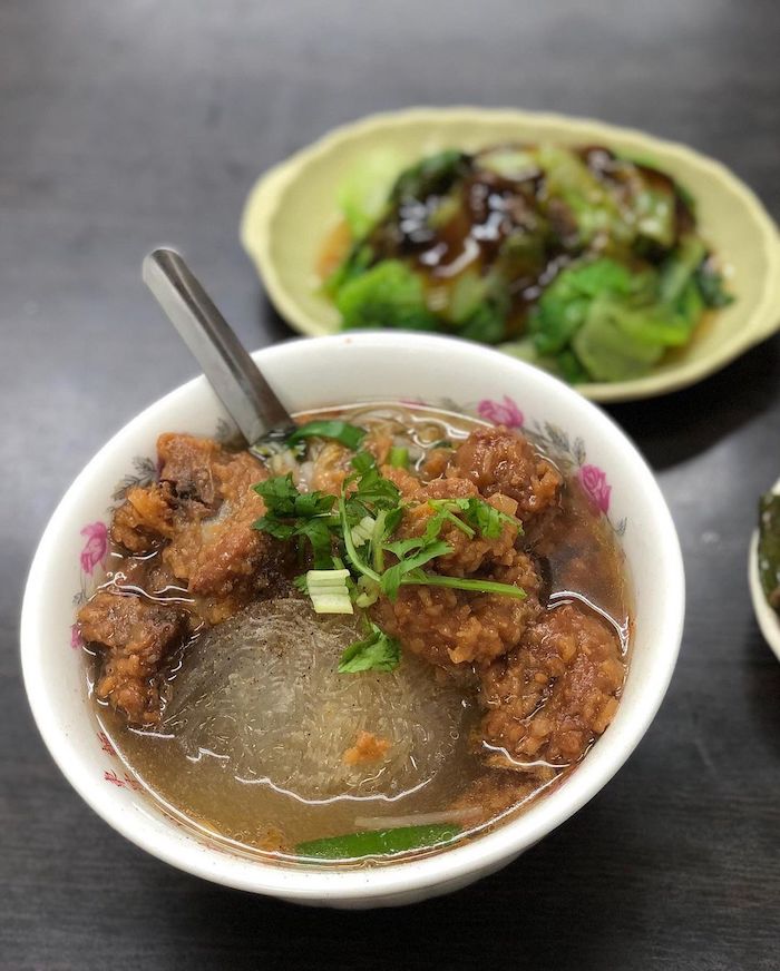 廟東清水排骨麵店