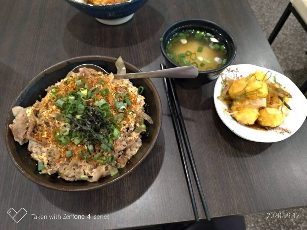 吉購吉日式丼飯茶飲北大店