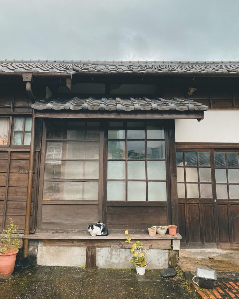 田塬藝文咖啡館