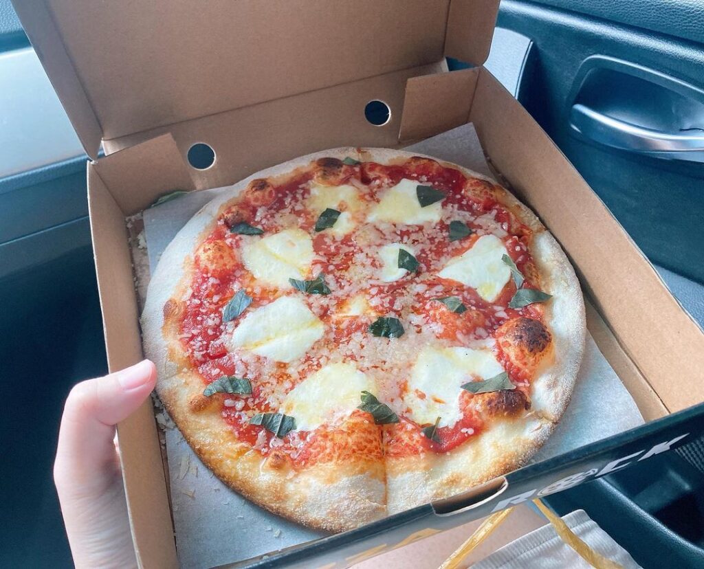 Pizza Rock (桃園店)