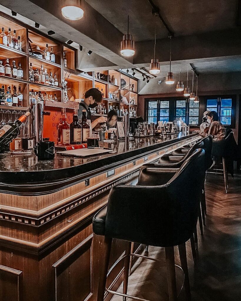 Gato Bonheur Bar & Jazz Lounge