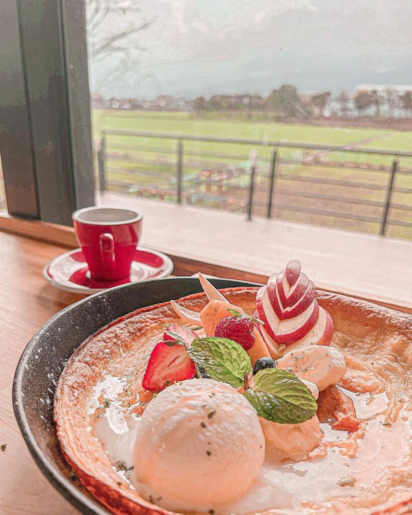 吸貓咖啡館