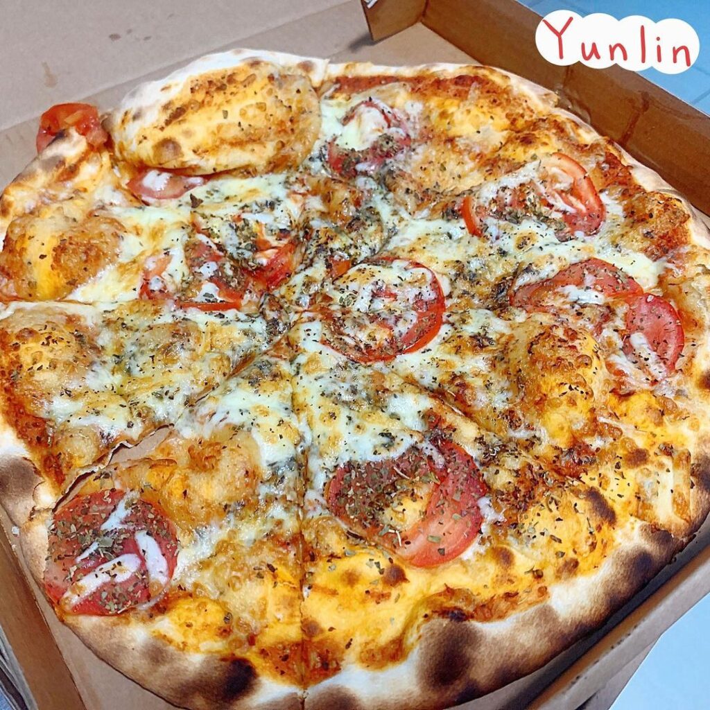 HAN'S PIZZA
