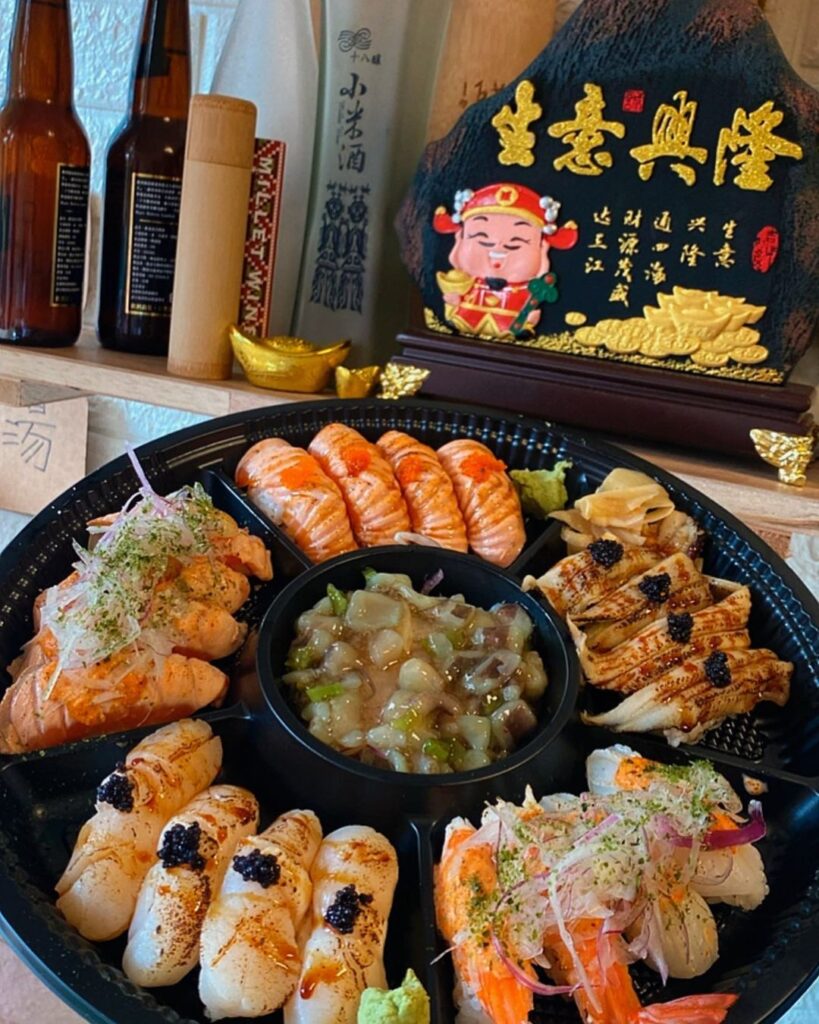 众Laqi