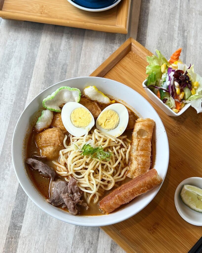 吸貓咖啡館